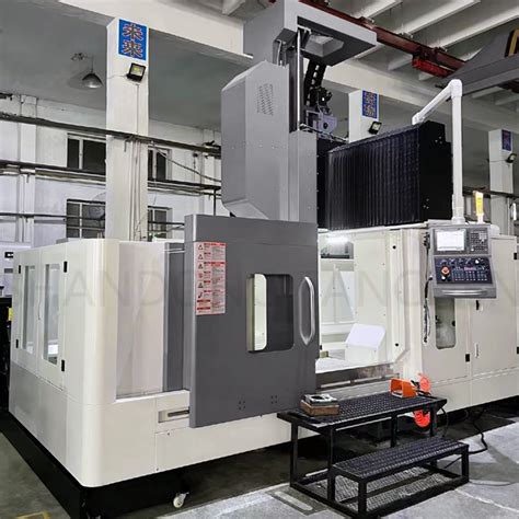 2518l high speed cnc milling machine|GM.